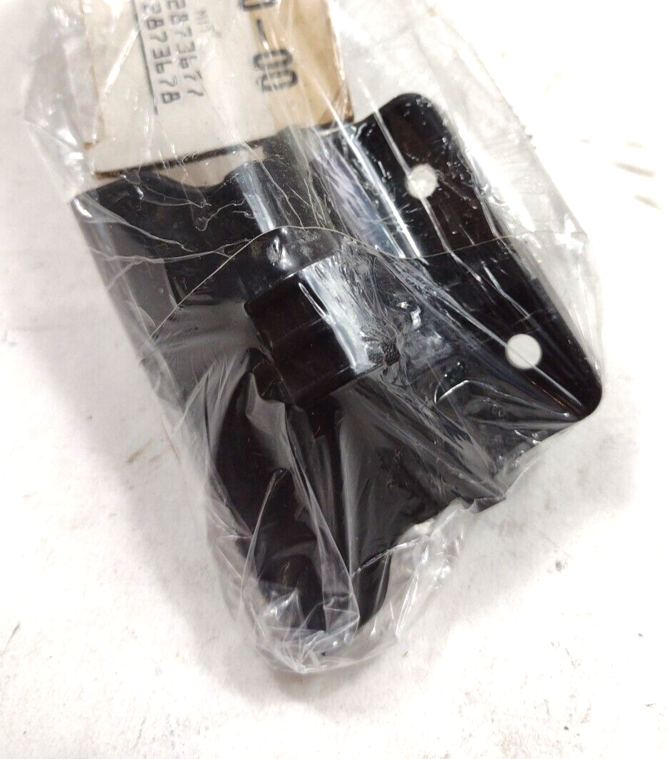 Genuine OEM GM F Latch 23385780