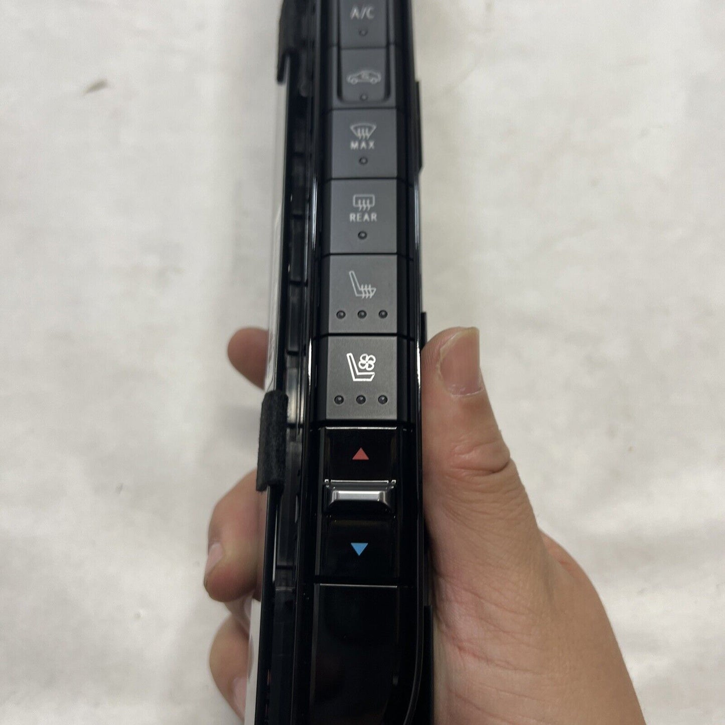 New OEM Genuine GM Heater and Air Conditioning User Interface Control 84918276