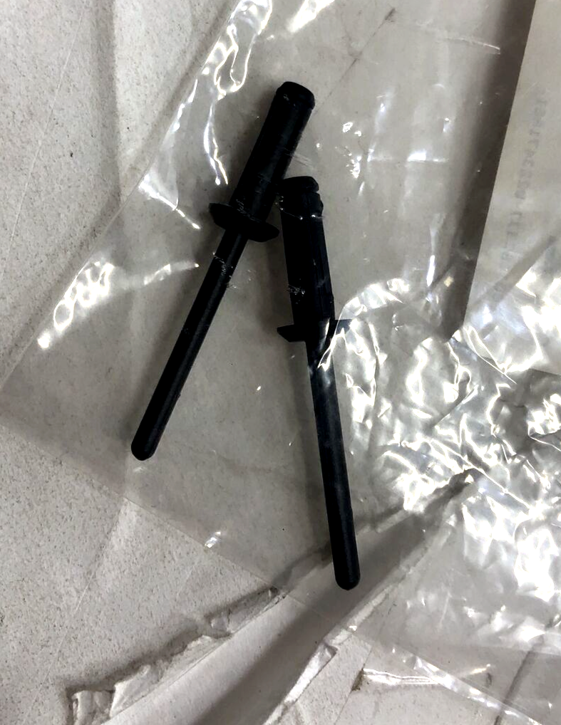 New OEM Genuine GM Chevrolet 10-15 Front Bumper Fascia Molding Rivet 92231490