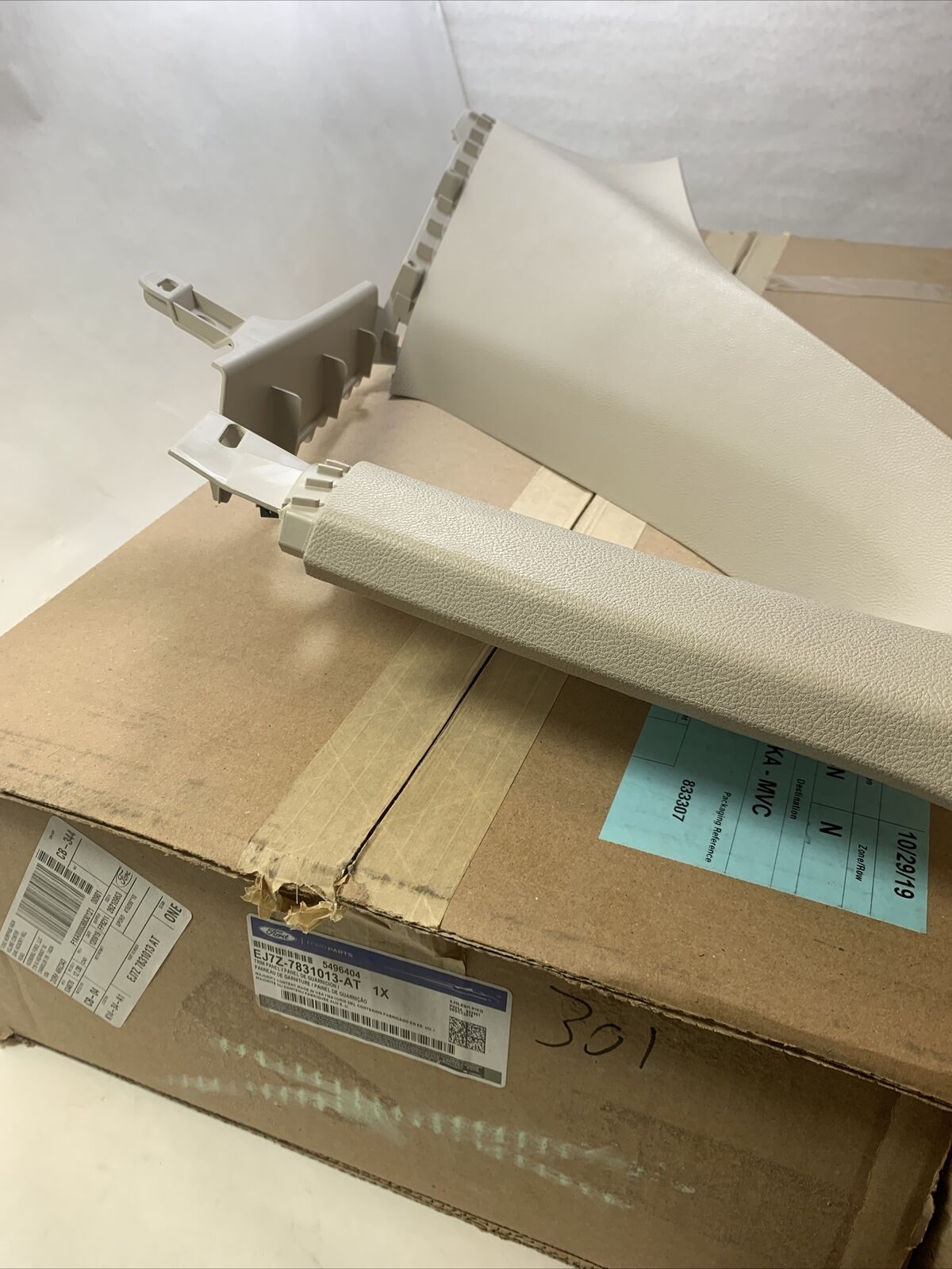 NEW OEM Lincoln MKC Upper Trim Panel 2017-19 EJ7Z-7831013-AT