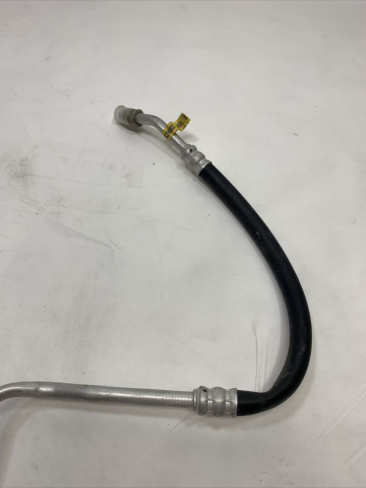 New OEM Genuine GM Upper Engine Oil Cooler Outlet Hose Assembly 12472309
