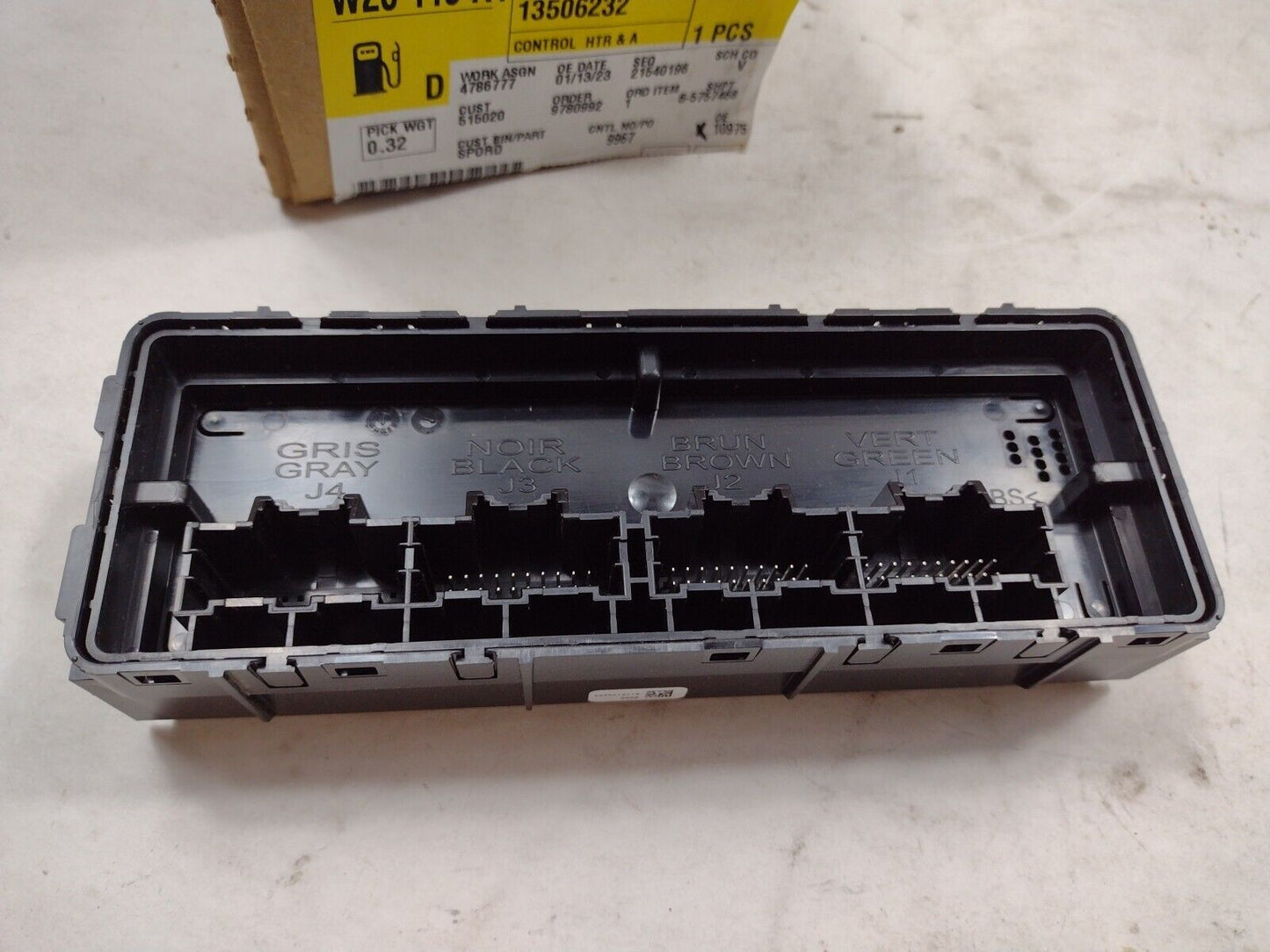 GM OEM 15-16 Canyon Instrument Panel Cluster Switches-Remote Control 13506232