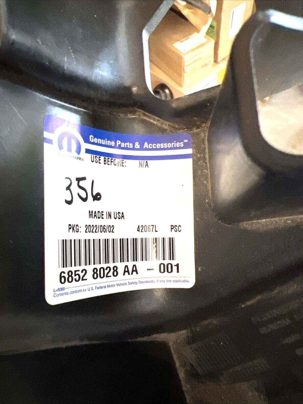 Genuine OEM Mopar Jeep Wrangler 2021-2024 Rear Bumper Bracket Righ 68528028AA