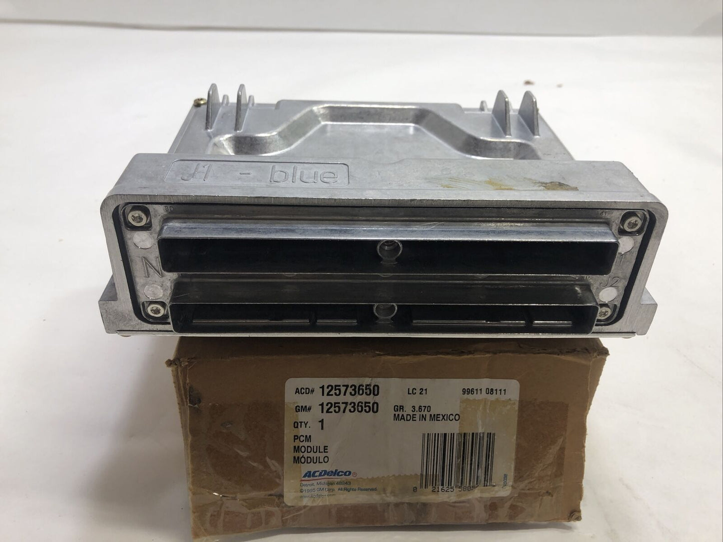 New OEM Genuine GM Chevrolet 2000-06 Powertrain Control Module Assembly 12573650