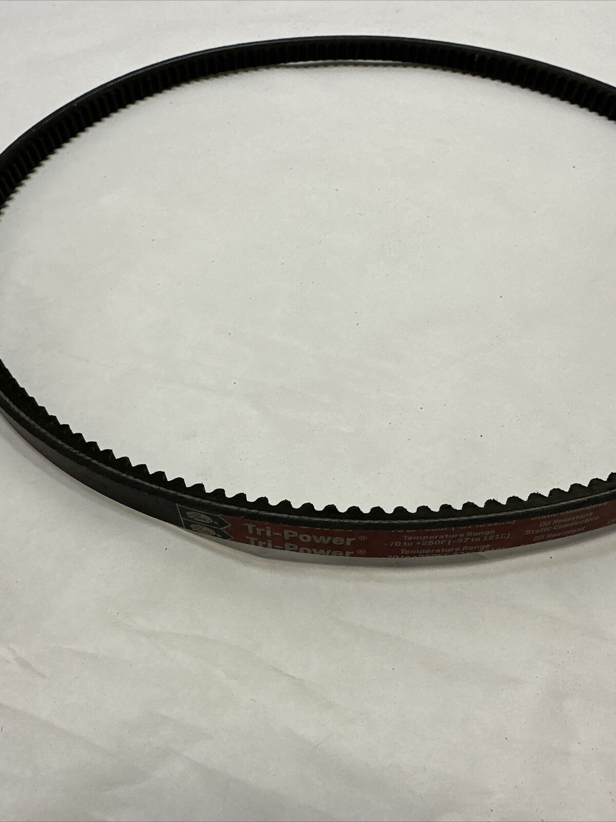 New OEM Genuine Mopar Daytona 1992-1993 Door Gates V Belt Molding ax38tzz