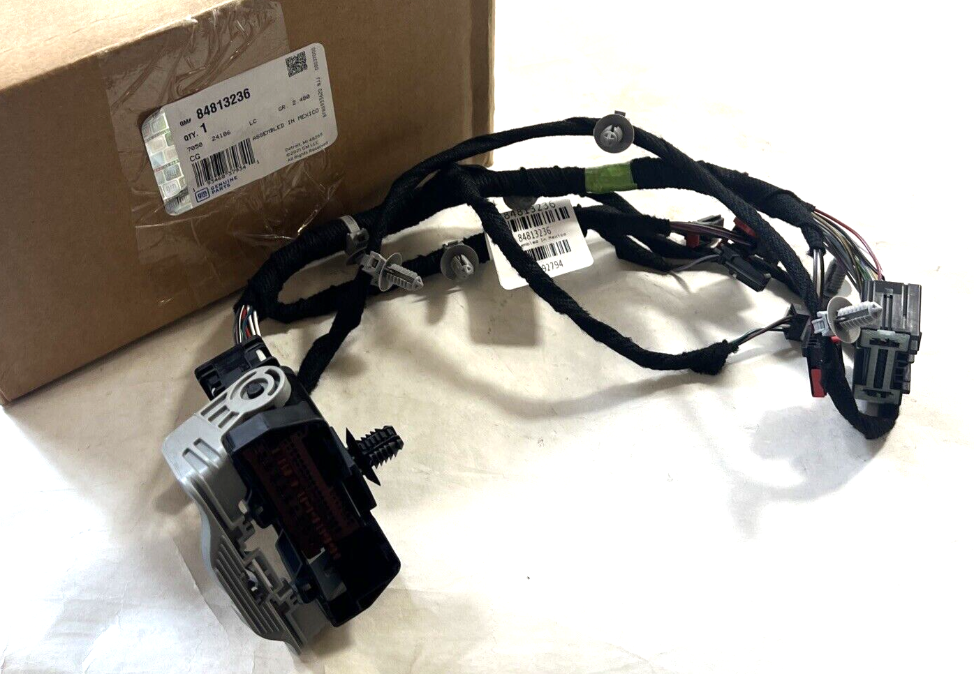 Genuine OEM GM Front Left Driver Side Door Lock Wiring Harness 21-24 84813236