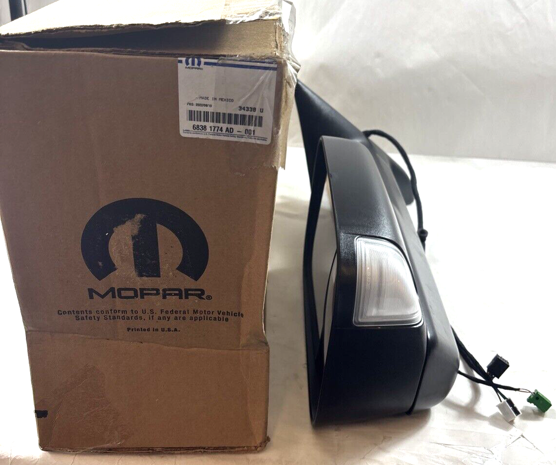 Genuine OEM Mopar RAM 2019-2022 Passenger Right Side Mirror 68381774AD