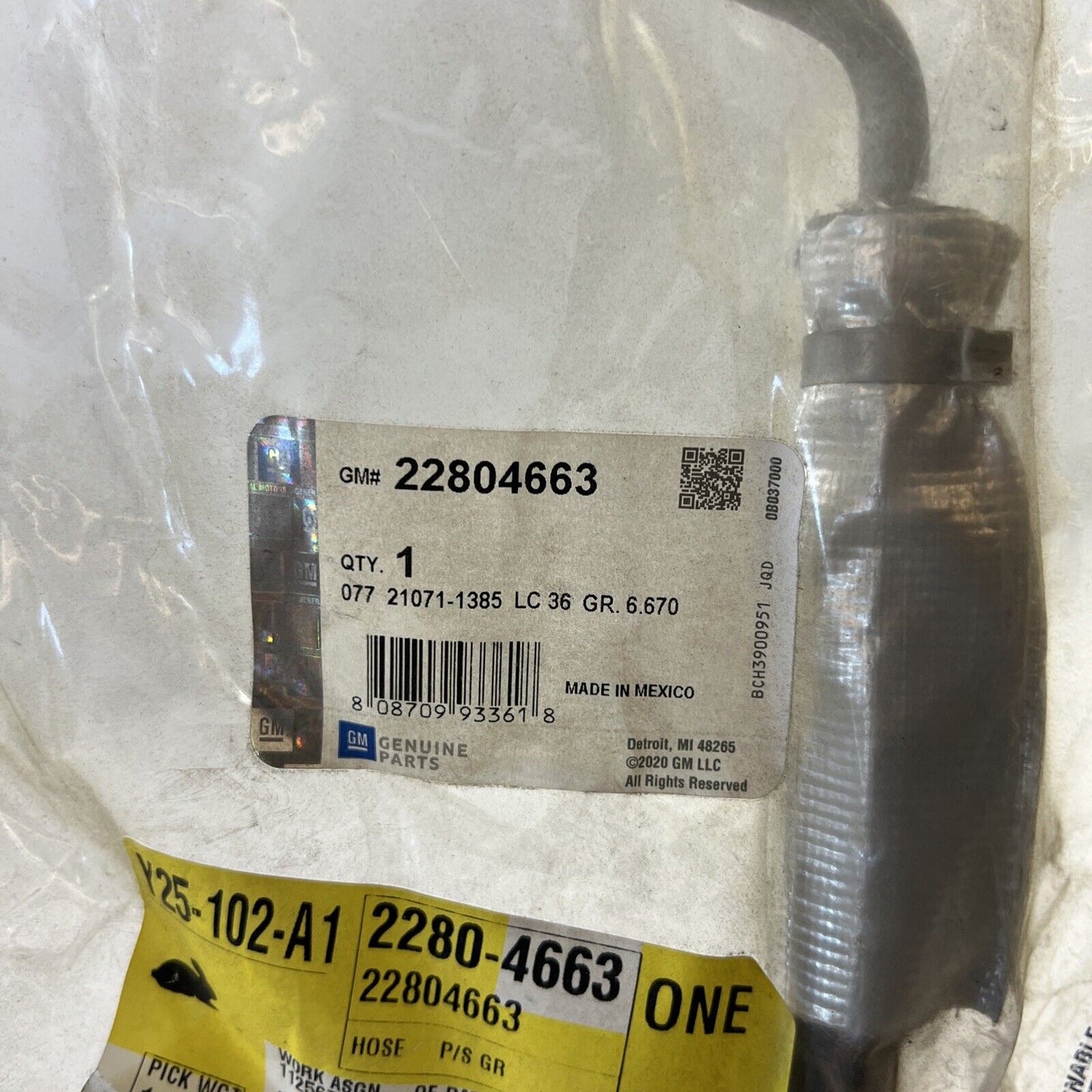 Genuine OEM GM Chevrolet Malibu Power Steering Gear Inlet Hose 07-12 22804663