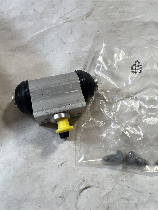 Genuine OEM Ford Wheel Brake Cyl Motorcraft BRWC69