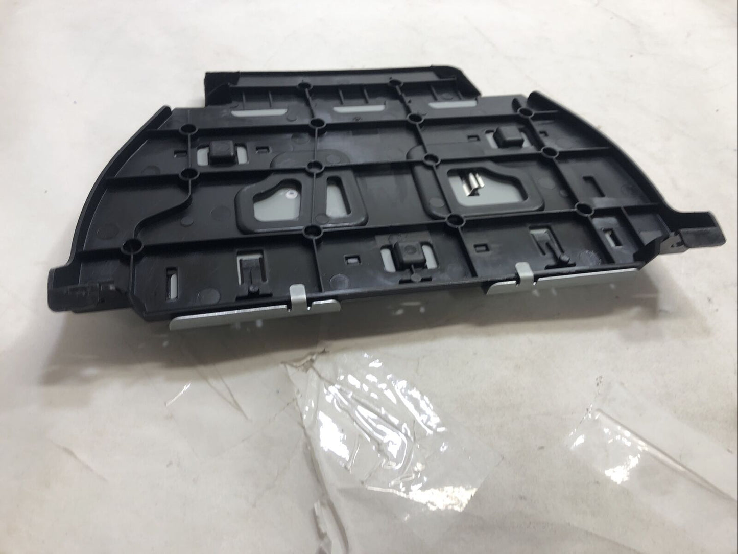 New OEM Ford Expedition Antenna Radio Control Module JL1Z-19A390-AB