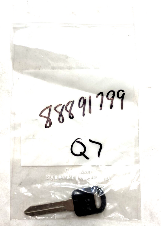 New OEM Genuine GM Door Lock and Ignition Key Blank 88891799