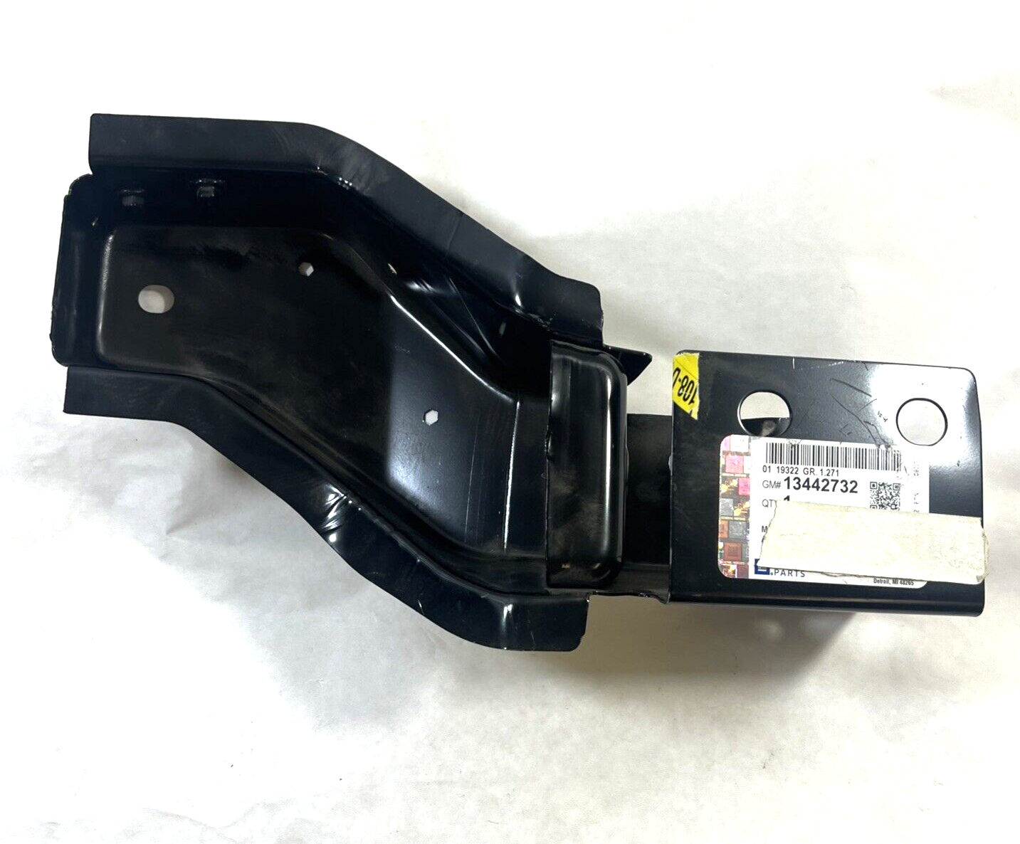 Genuine OEM GM Chevrolet Passenger Side Upper Radiator Support Tie Bar 13442732