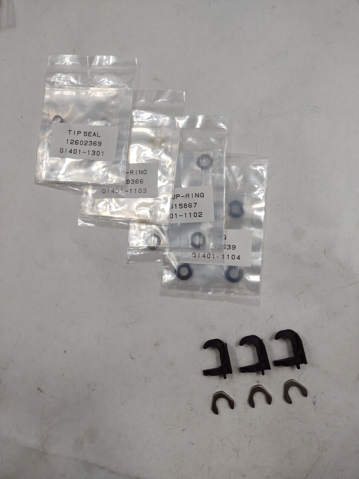 Genuine OEM GM Cadillac CT4 Fuel Injector Rail O-Ring Kit 2014-2024 12657373