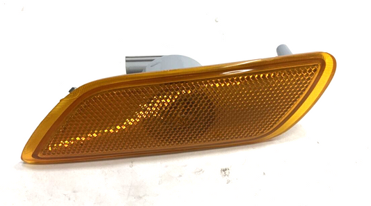 New OEM Ford Focus Side Marker Light 2004-07 Driver Side Front 5S4Z15A201AA