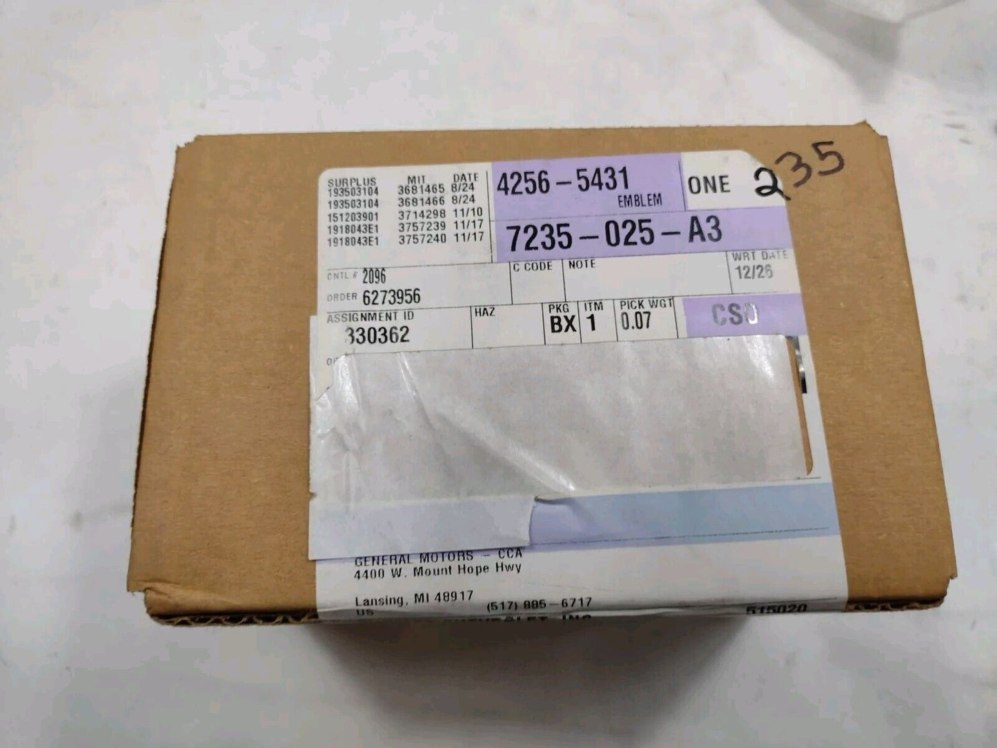 Genuine OEM GM Chevy Trax Liftgate Emblem 2017-2022 42565431