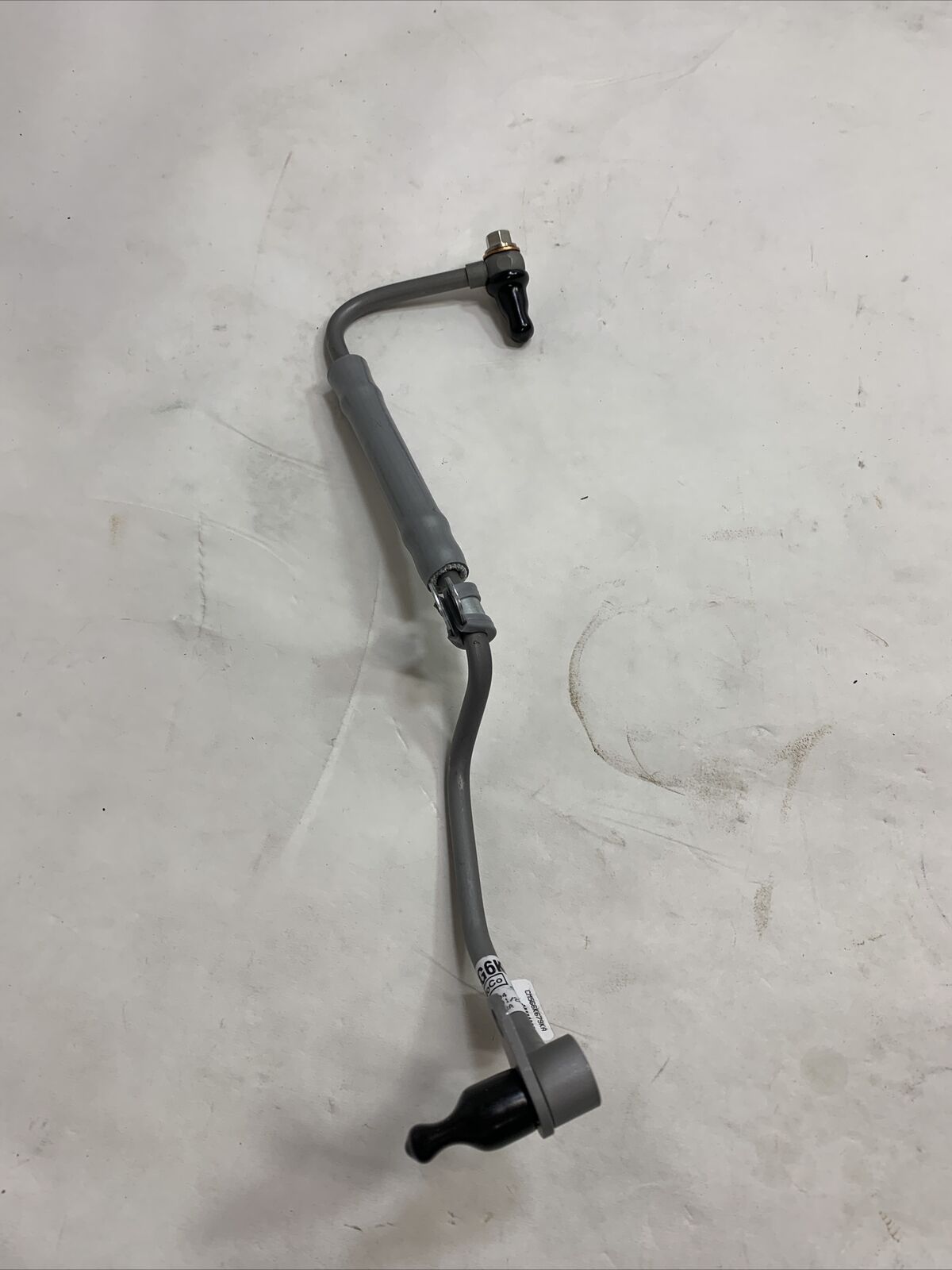 New OEM Genuine Ford Focus Fiesta EcoSport 2014-2021 Oil Feed Tube CM5Z-6K679-B