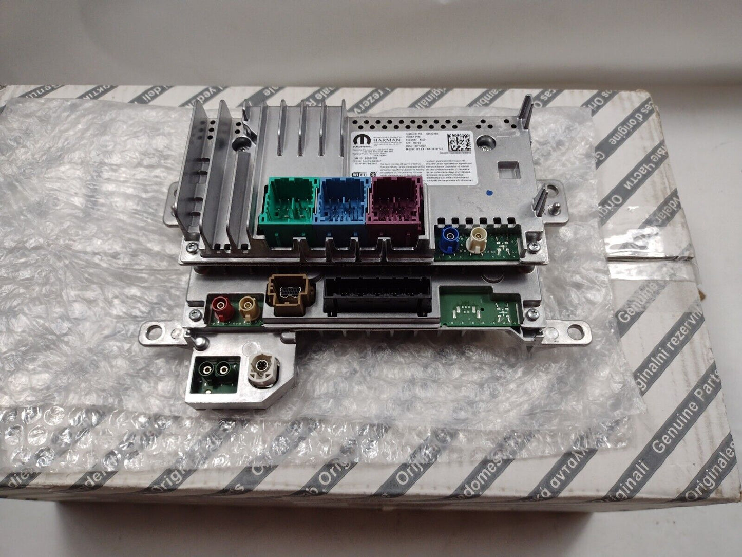 Genuine OEM Mopar Radio Dodge Hornet 2023-2025 68618752AA AM-FM Xm Receiver