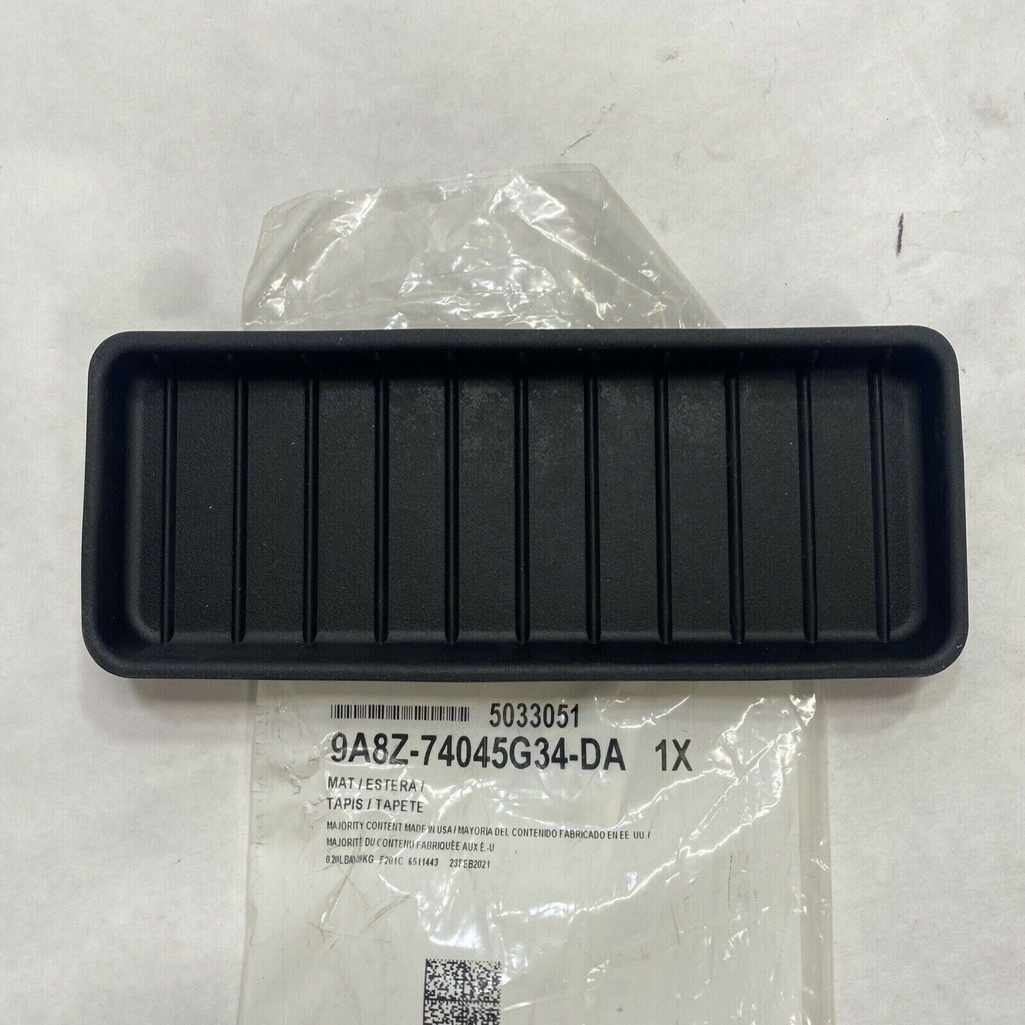 New OEM Ford 2009-18 Flex Cupholder Rubber Mat Console-Mat 9A8Z74045G34DA