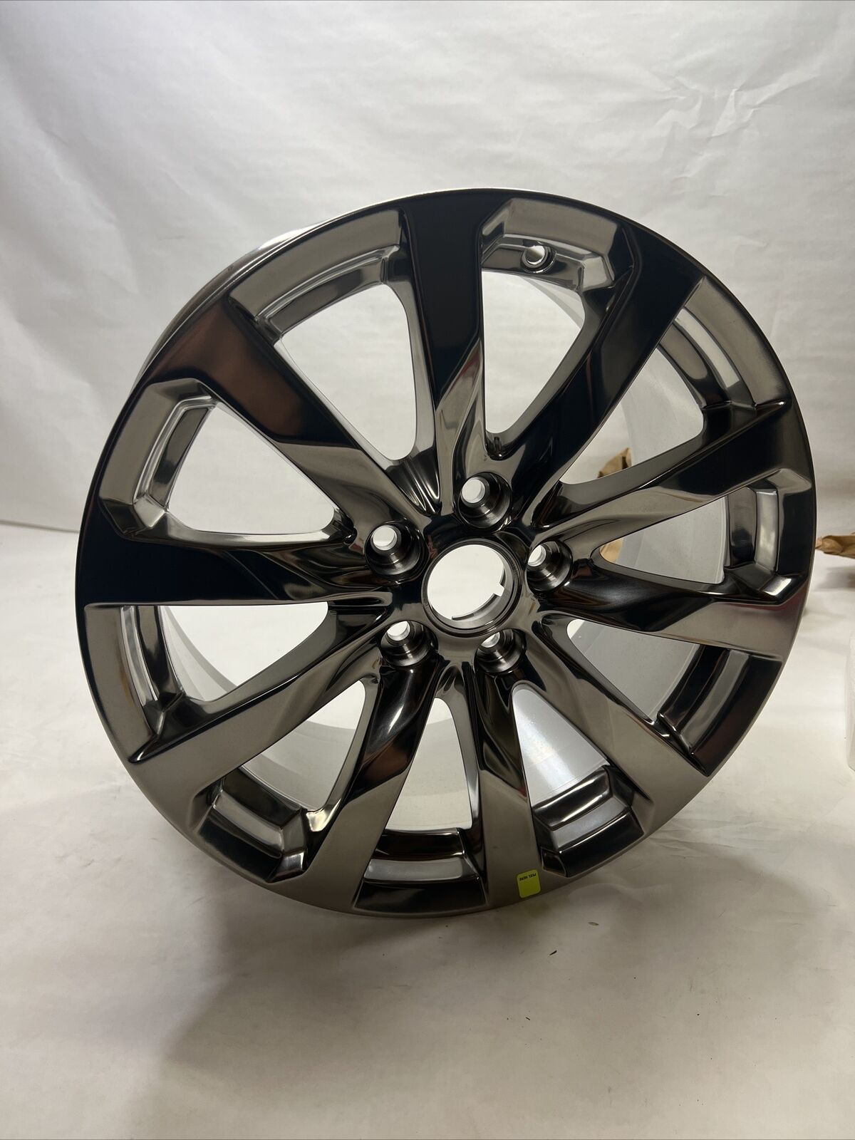 Genuine OEM GM Cadillac ATS Rim Wheel Aluminum 17x8 inch 2017-2018 23489521