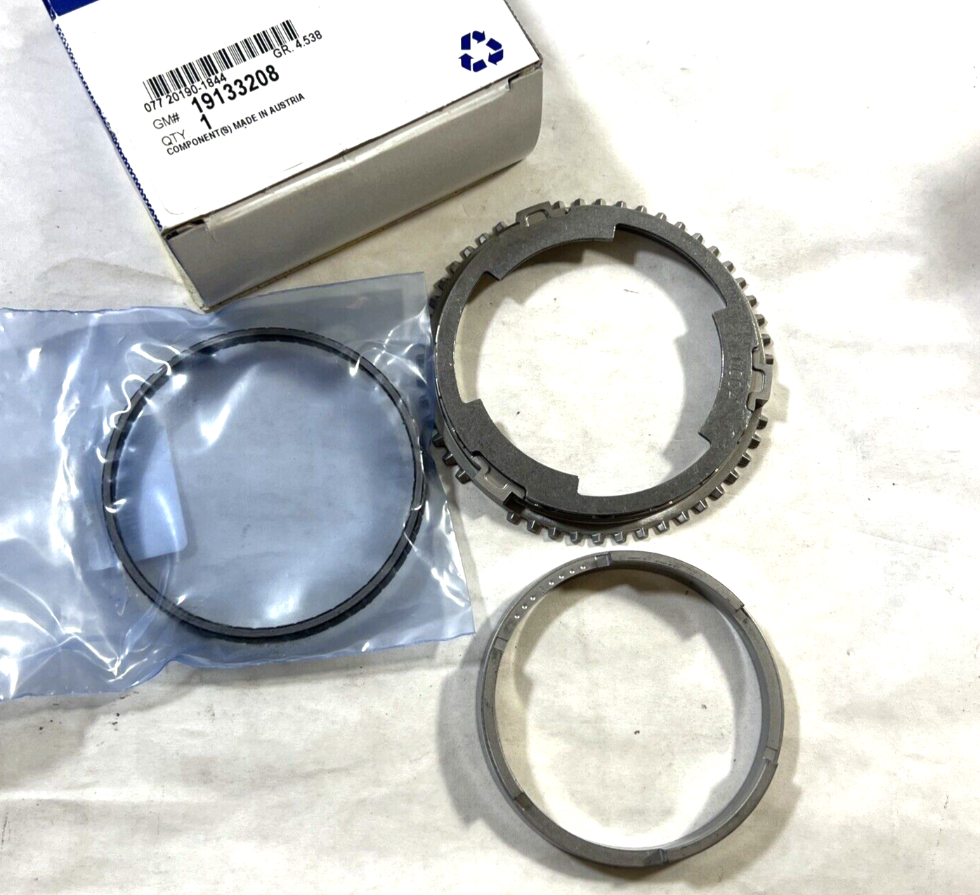 Genuine OEM GM Transfer Case Two/Four Wheel Drive Synchronizer Kit 19133208