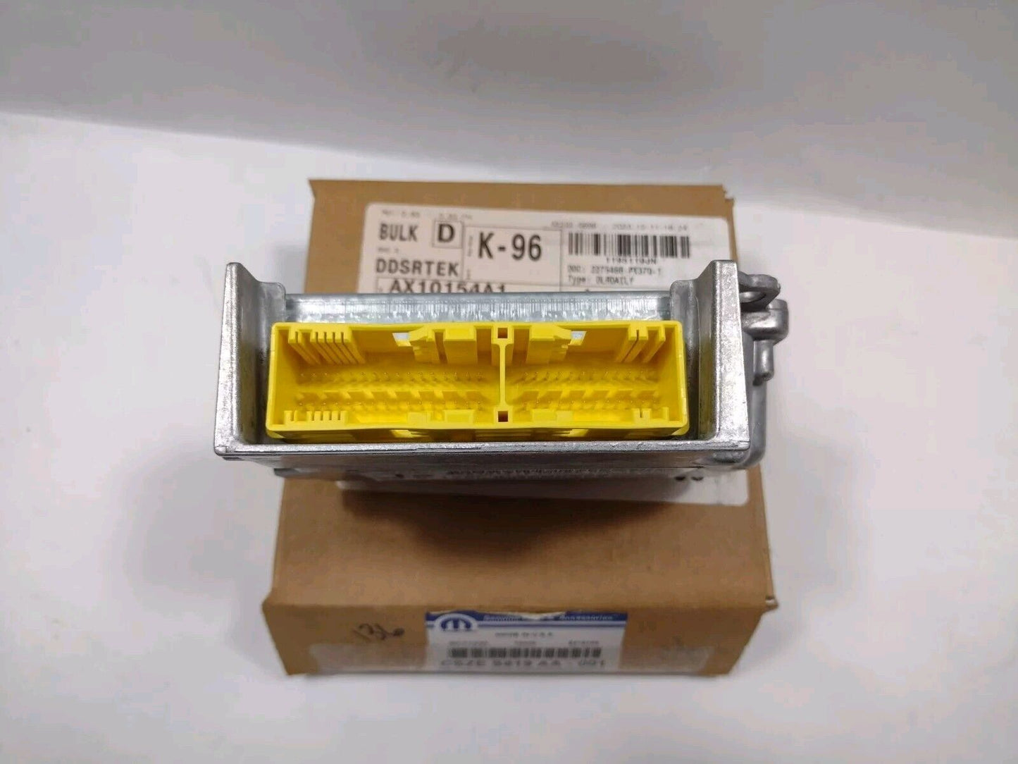 NEW Genuine OEM Mopar ORC Module CSZES619AA