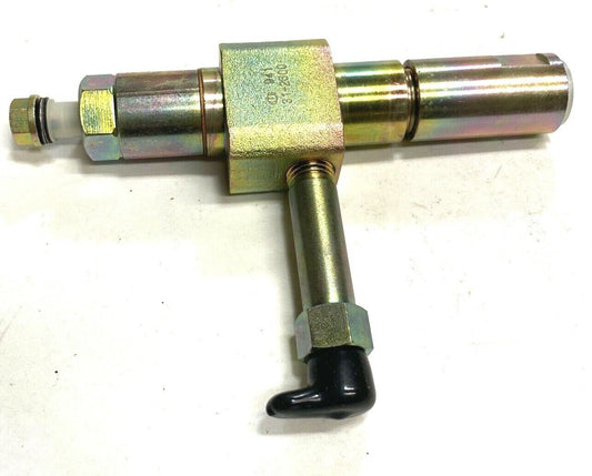 New OEM GM Isuzu Injector Holder Assembly 9-15330-088-3