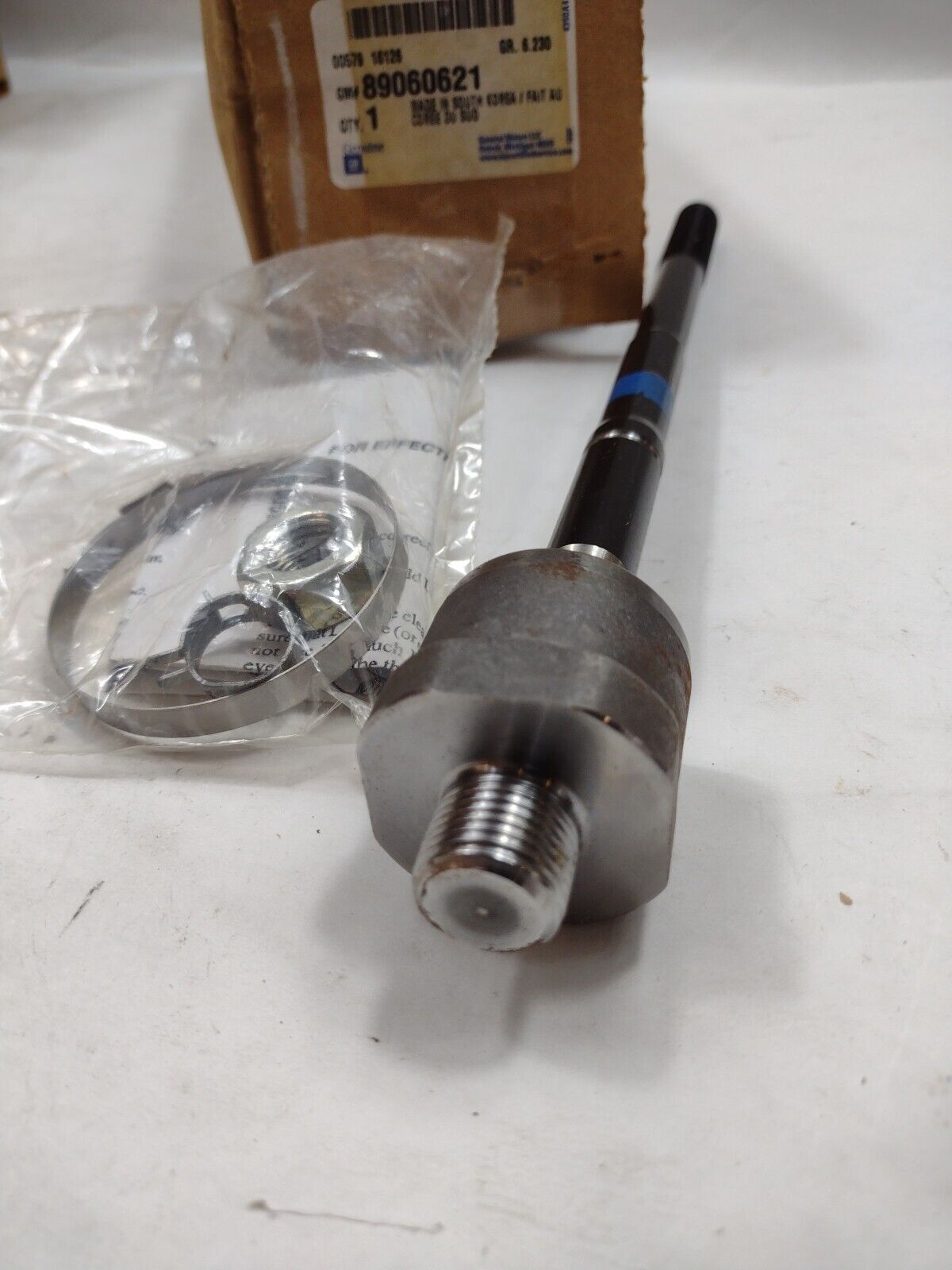 Genuine OEM GM Chevrolet Colorado Steering Gear Tie Rod End 2004-2006 89060621