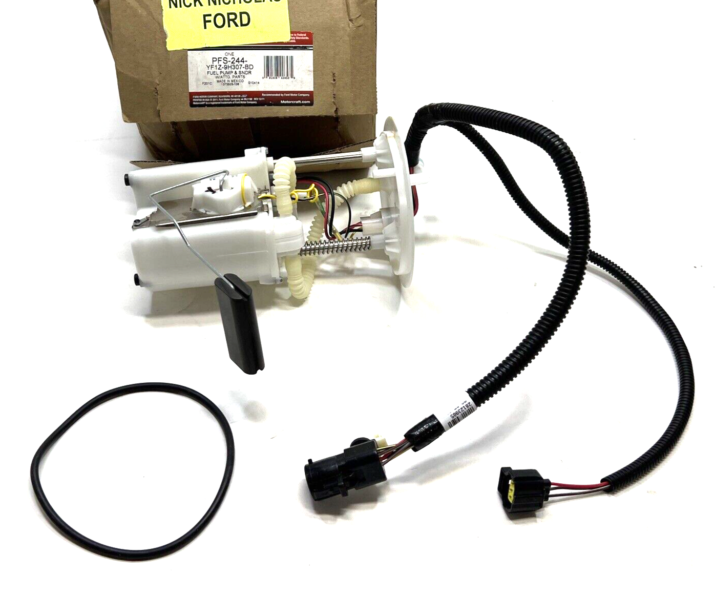 New OEM Ford Fuel Pump and Sender Assembly Motorcraft PFS-244 YF1Z9H307BD