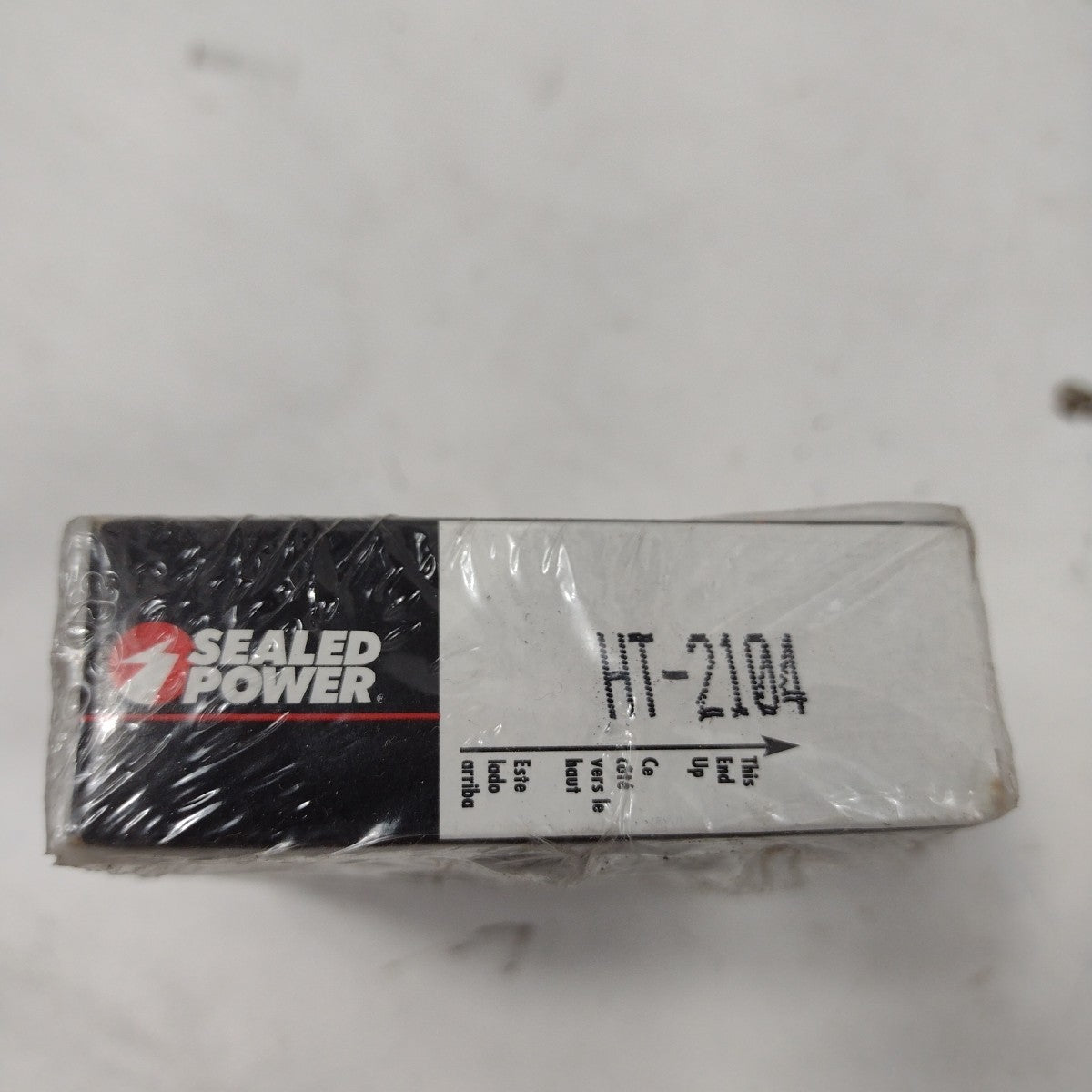47352304
