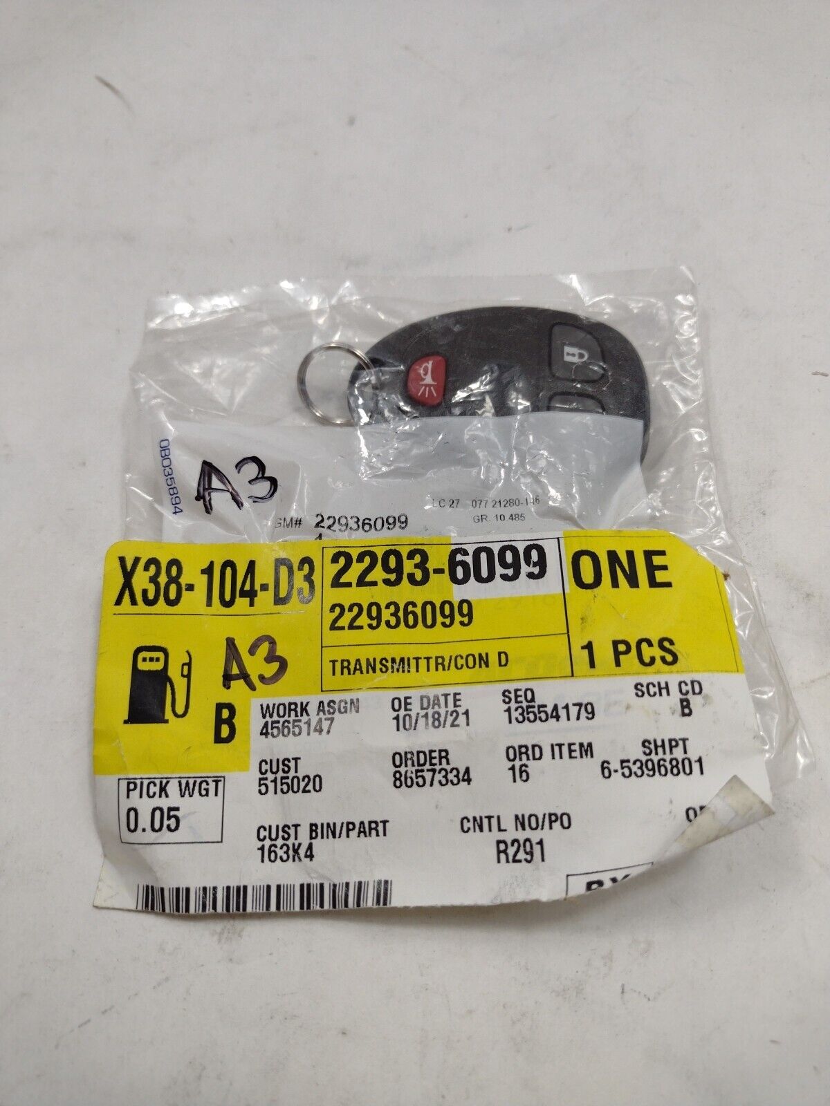 Genuine OEM GM Chevy Traverse 3 Button Key Fob 2009-2017 22936099