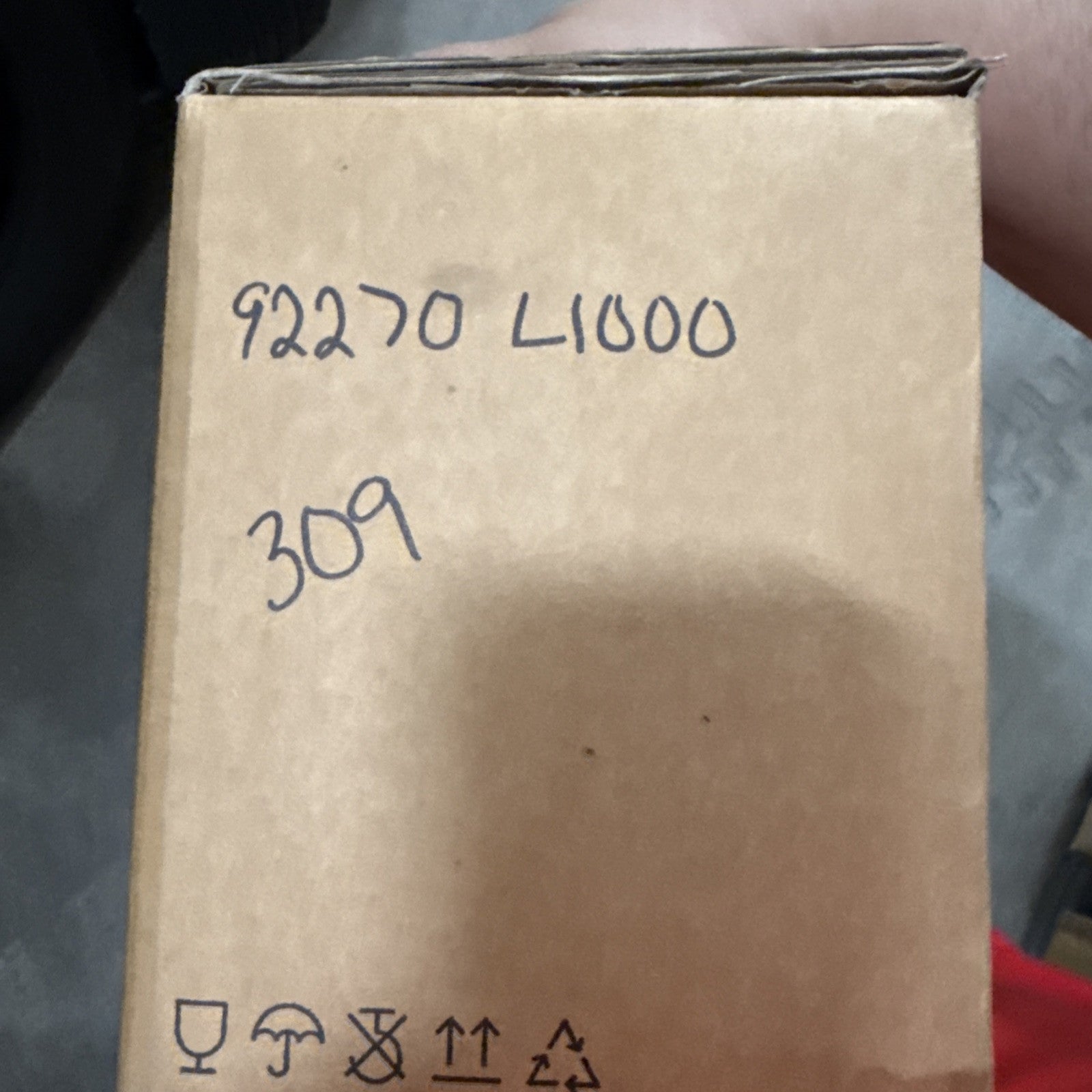 47300544