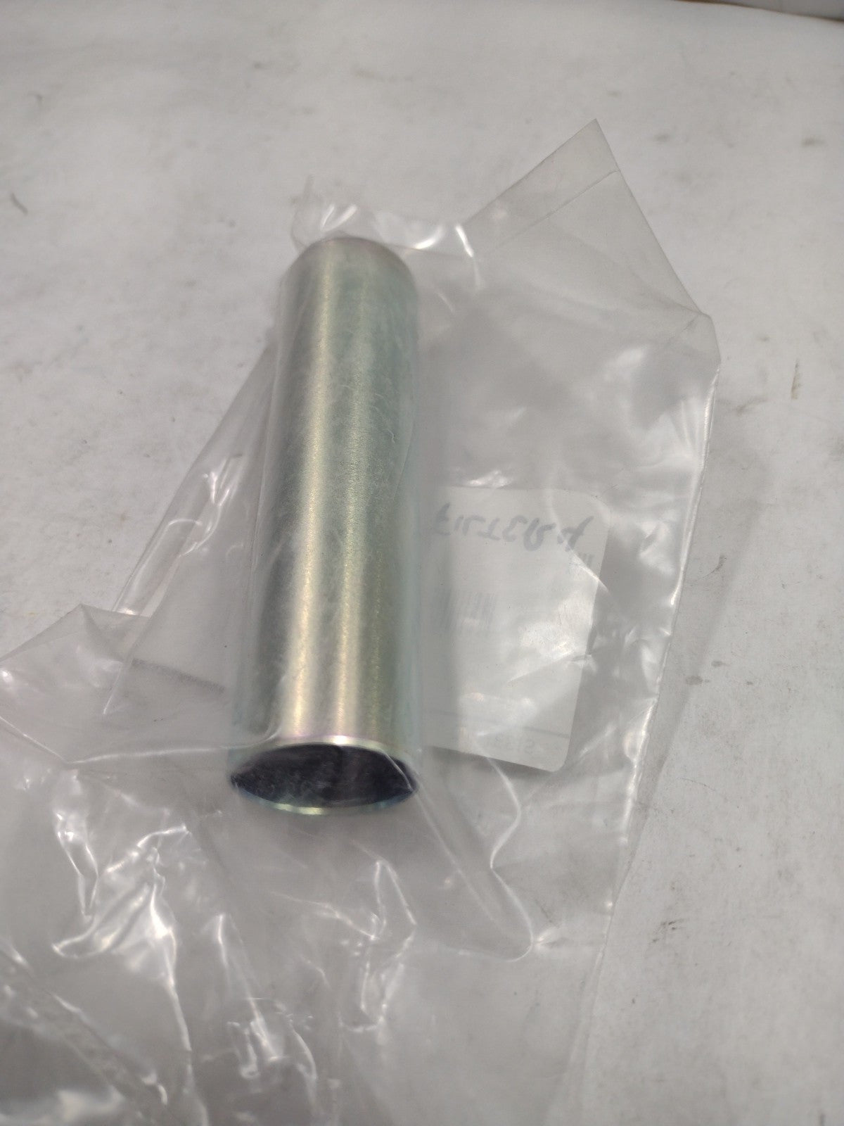 47300540