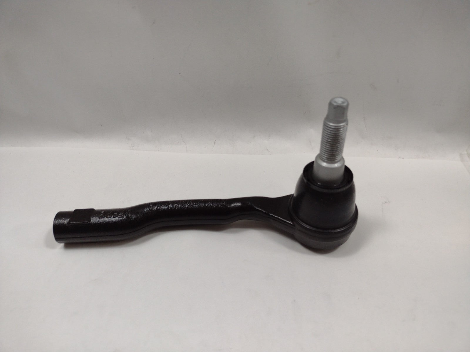 47300407